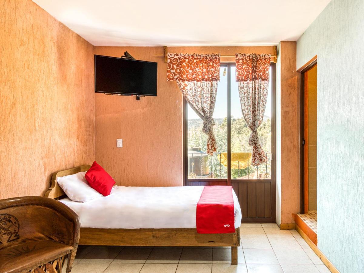 Hotel Vista Markes Zacatlan Bagian luar foto
