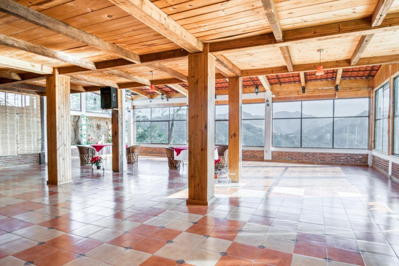 Hotel Vista Markes Zacatlan Bagian luar foto